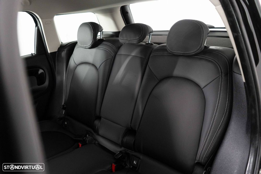 MINI Countryman Cooper SE ALL4 Auto - 9