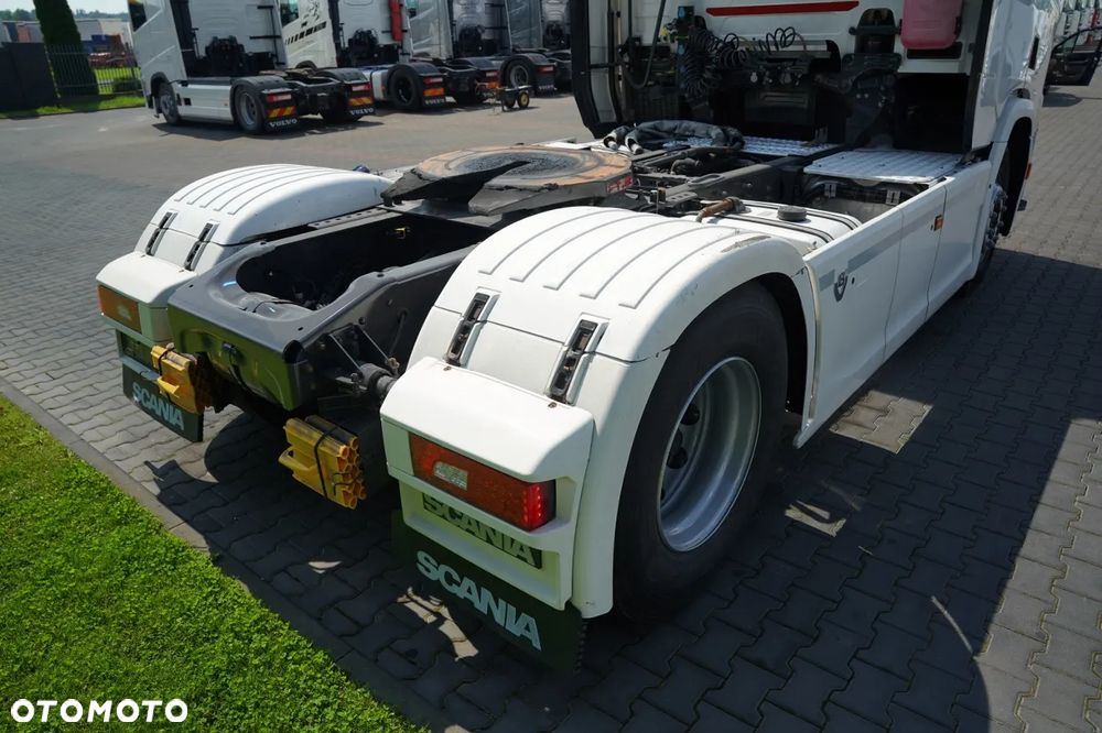 Scania R 520 / V8 / RETARDER / HYDRAULIKA / KLIMA POSTOJOWA / CAŁA NA PODUSZKACH / - 15
