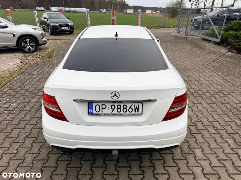 Mercedes-Benz Klasa C 200 (BlueEFFICIENCY) - 7