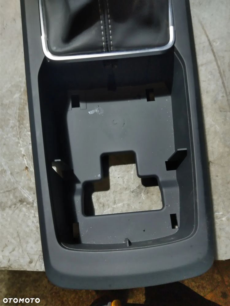 Gałka zmiany biegów Audi Q2 81A816864261 - 7