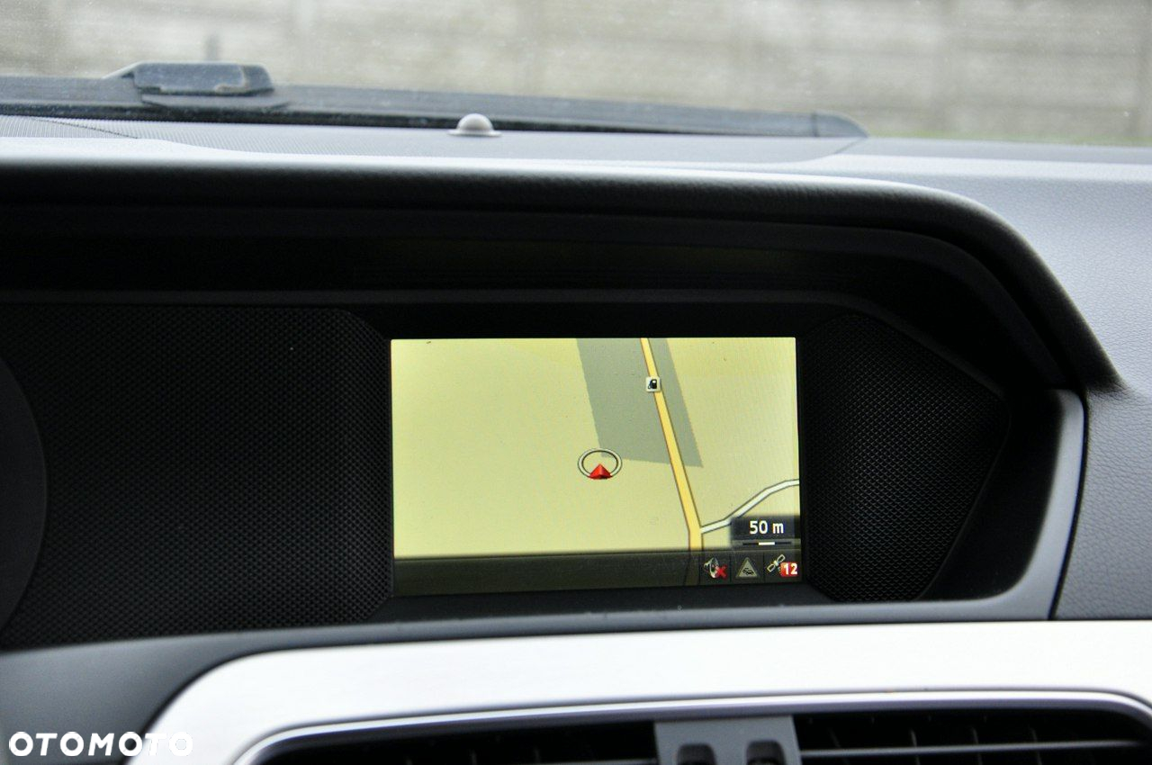 Mercedes-Benz Klasa C 180 T CDI DPF (BlueEFFICIENCY) Elegance - 23
