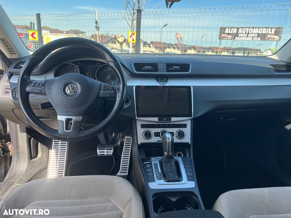 Volkswagen Passat CC - 8
