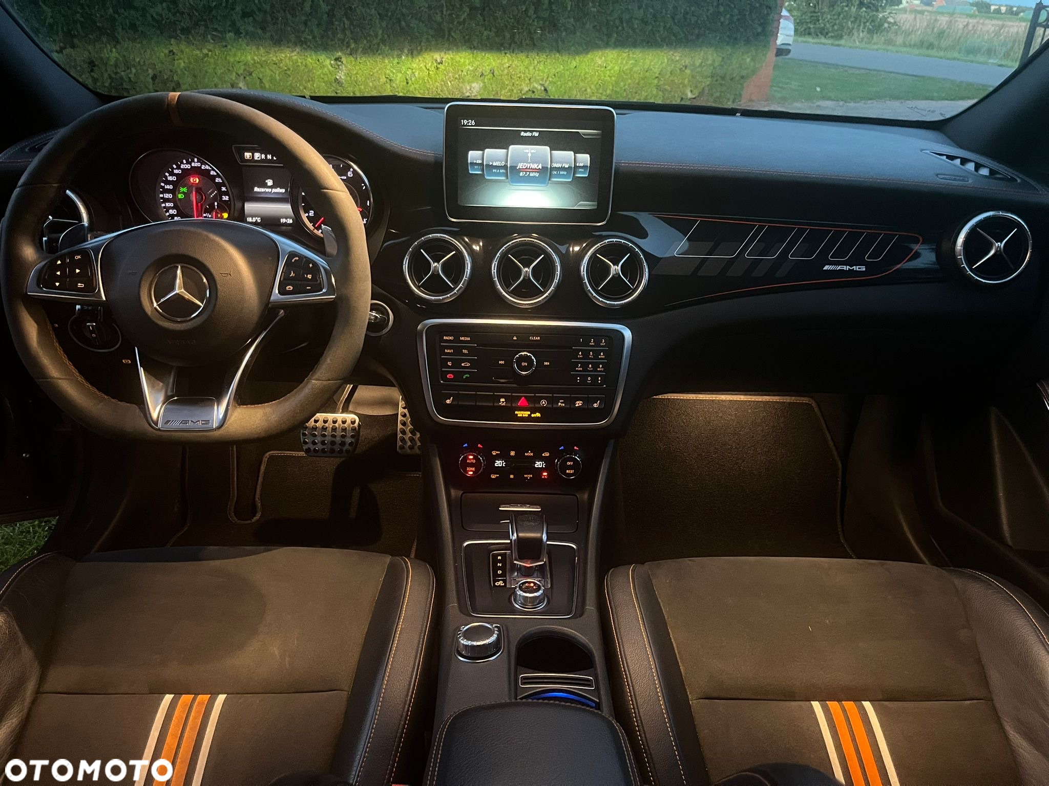 Mercedes-Benz CLA AMG 45 4-Matic - 18