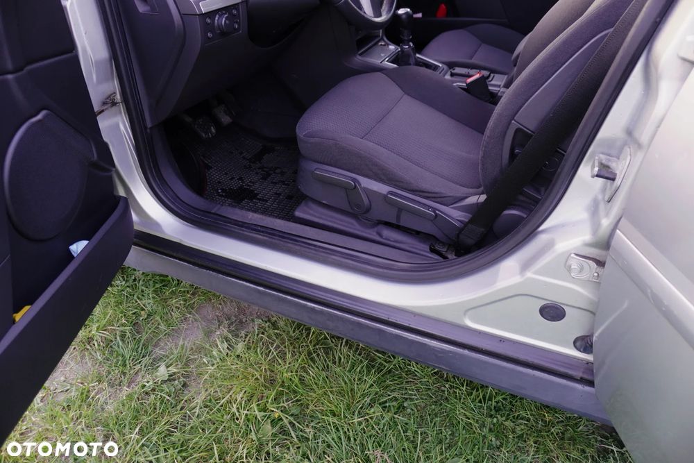 Opel Vectra 1.9 CDTI Cosmo - 9
