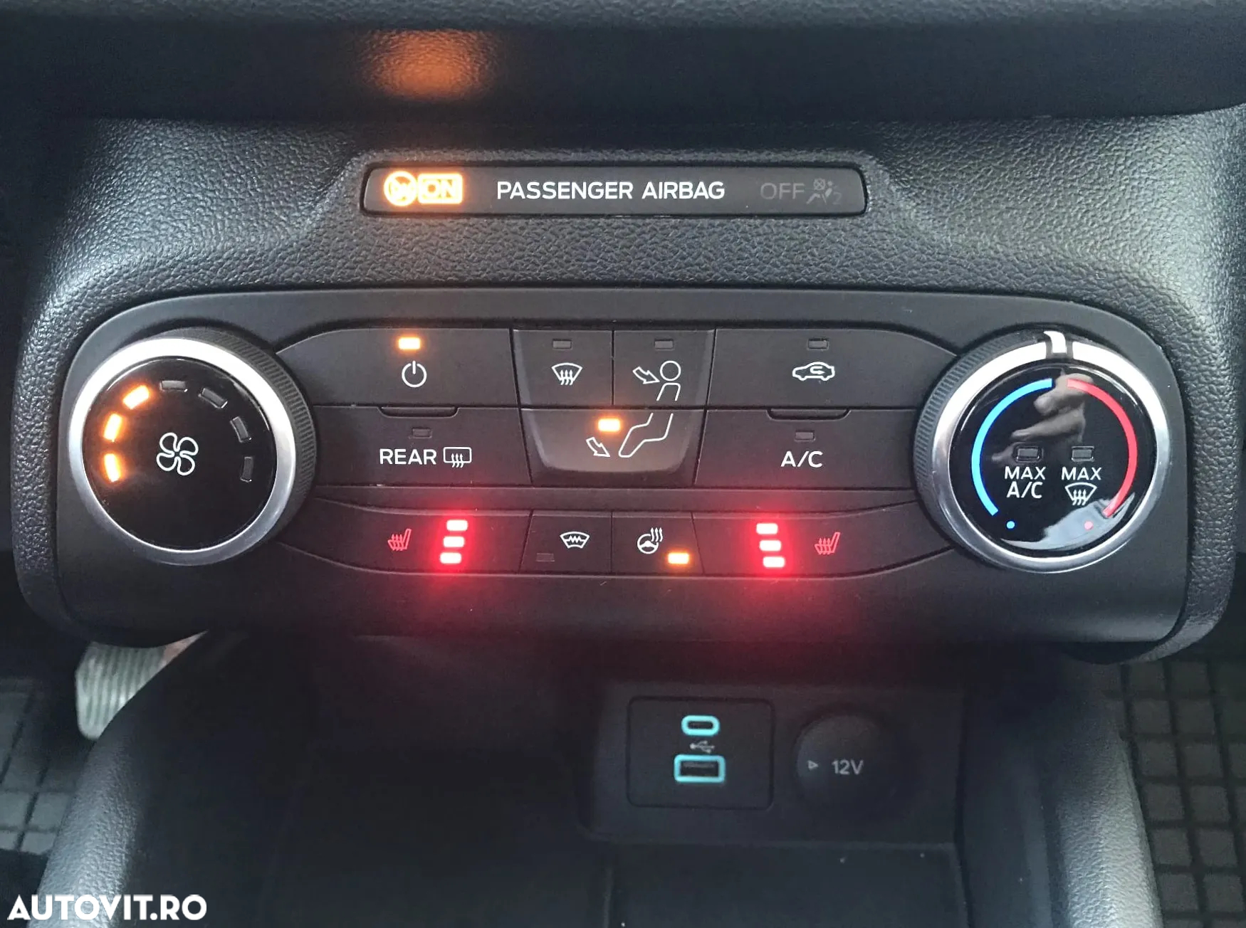 Ford Focus 1.0 EcoBoost Active Business - 25
