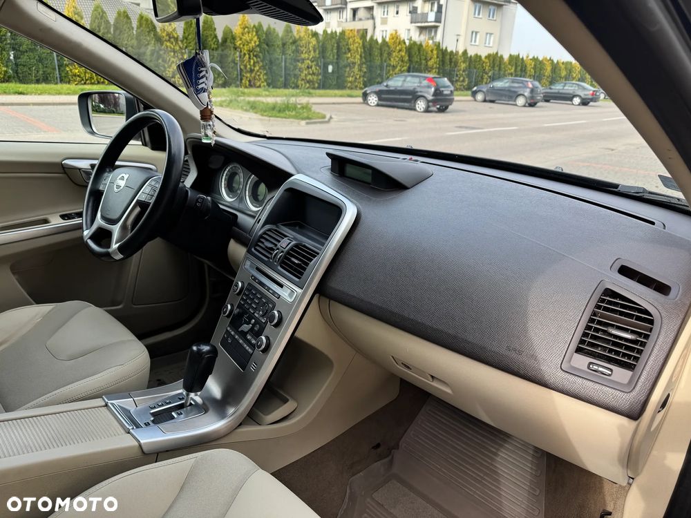 Volvo XC 60 - 13