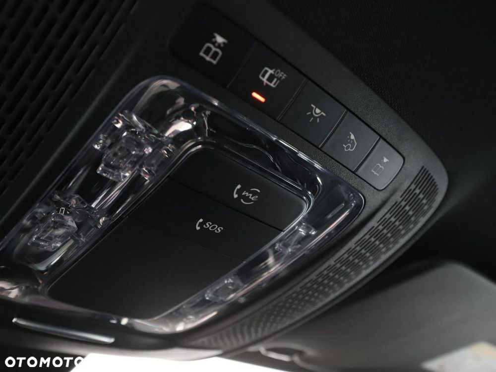 Mercedes-Benz Klasa A 200 7G-DCT - 38