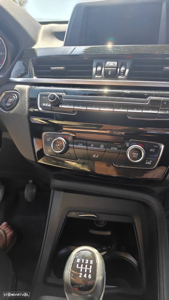 BMW X1 16 d sDrive - 4