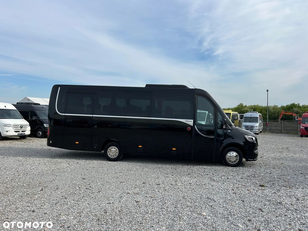 Mercedes-Benz Sprinter 519 - 7