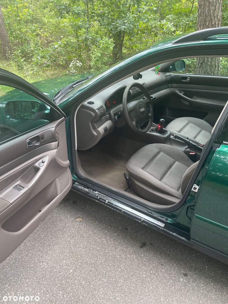 Audi A4 Avant - 6