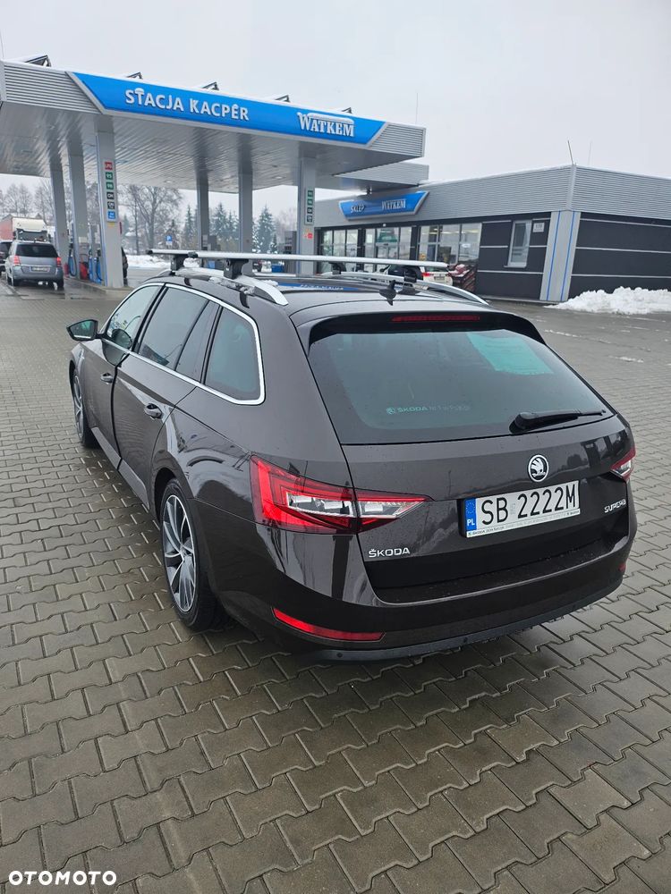 Skoda Superb 2.0 TDI L&K - 5