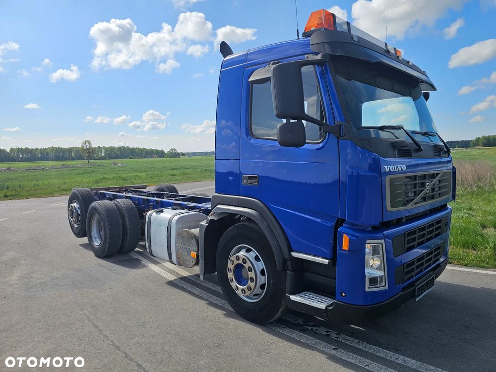 Volvo FM 9 , 6X2 , 300KM , - 2
