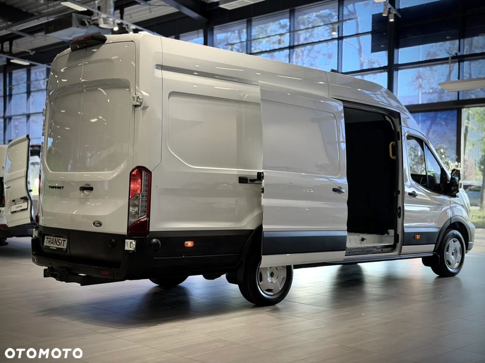 Ford Transit - 11