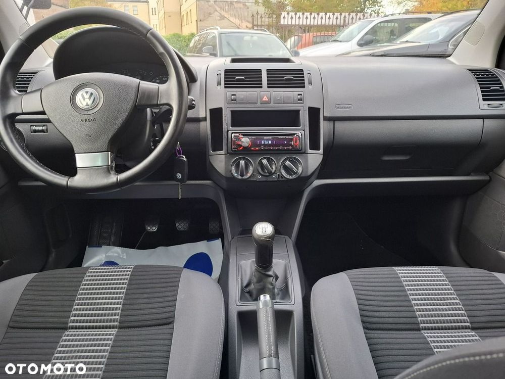 Volkswagen Polo 1.2 Team - 8