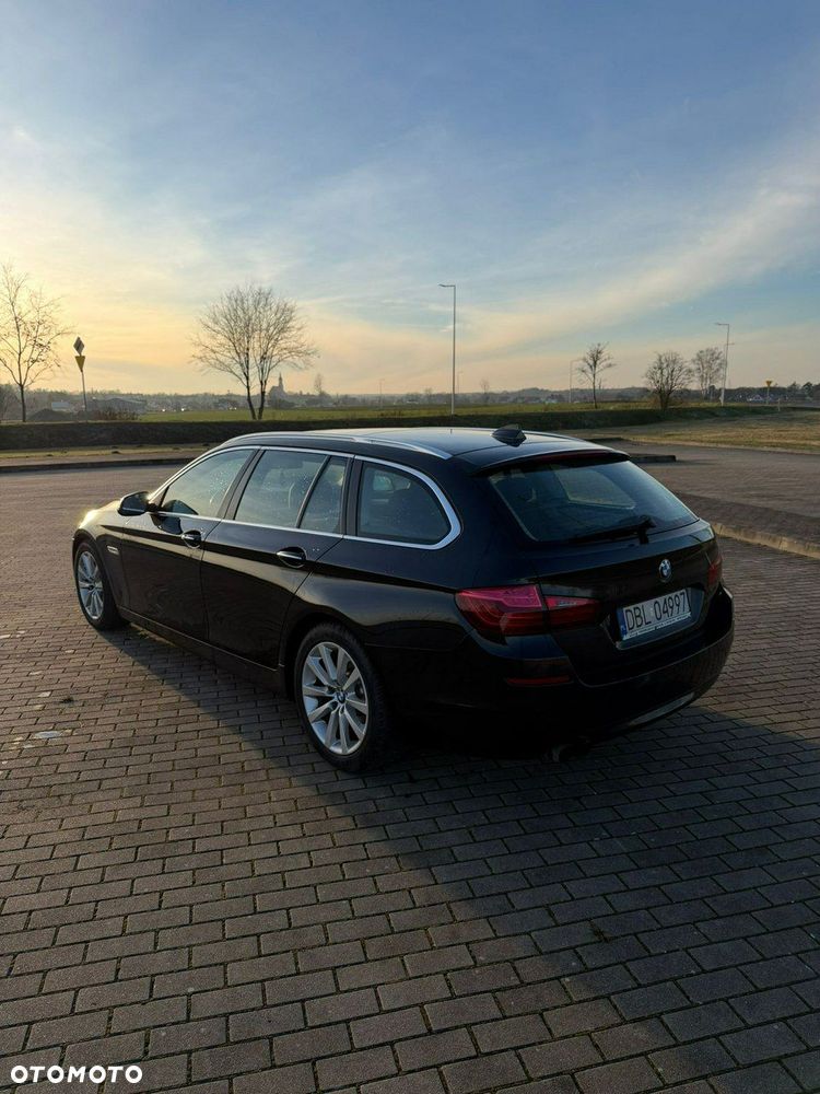 BMW Seria 5 520d - 4