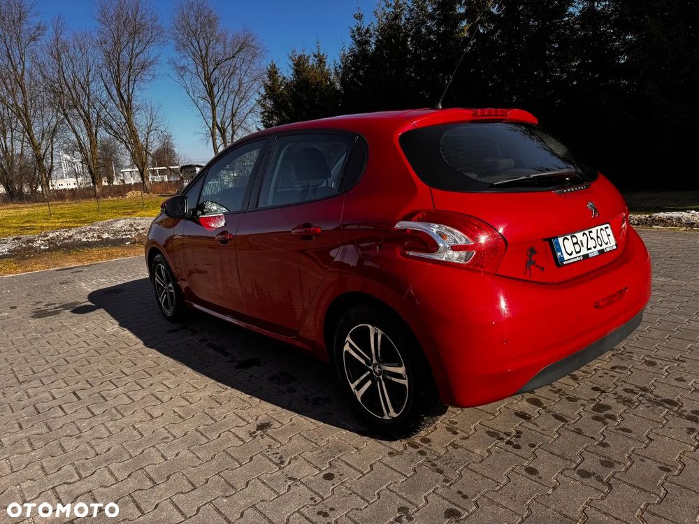 Peugeot 208 1.2 PureTech Active - 4
