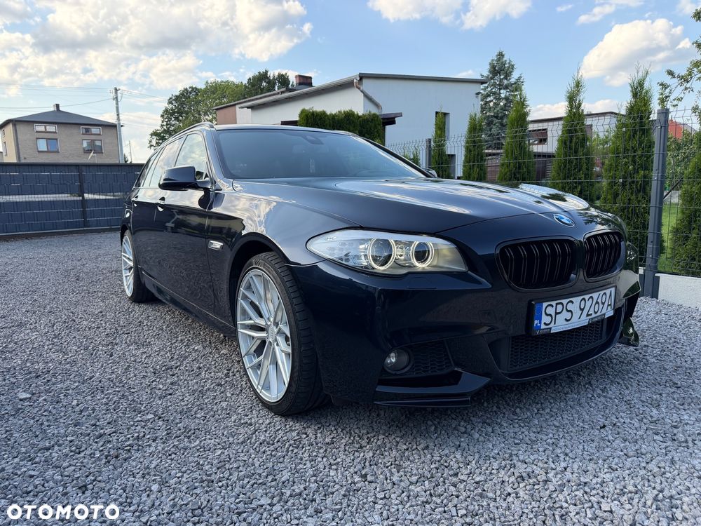 BMW Seria 5 525d xDrive - 7