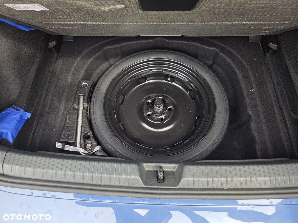 Volkswagen Golf 1.5 eTSI mHEV R-Line DSG - 18