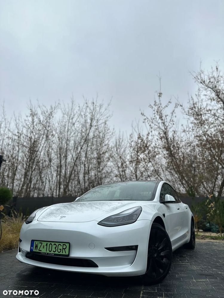 Tesla Model 3 - 13