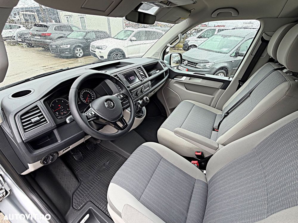 Volkswagen Caravelle - 18