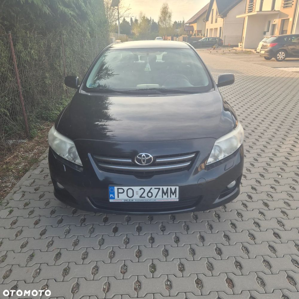 Toyota Corolla 1.6 Luna - 1