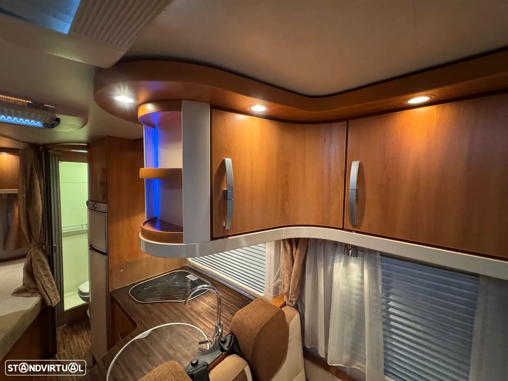 Hymer Classe B CL 654 3.0JTD - 31