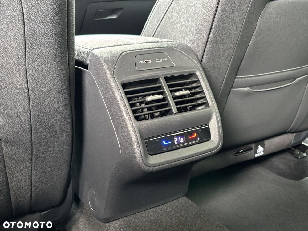 Skoda Superb 1.5 TSI mHEV Selection DSG - 22