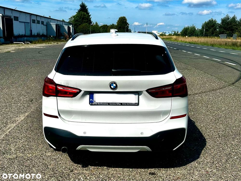 BMW X1 sDrive18d M Sport - 5