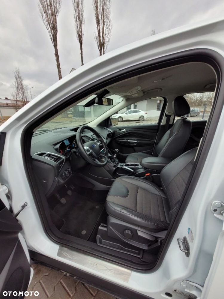 Ford Kuga 2.0 TDCi Titanium - 13