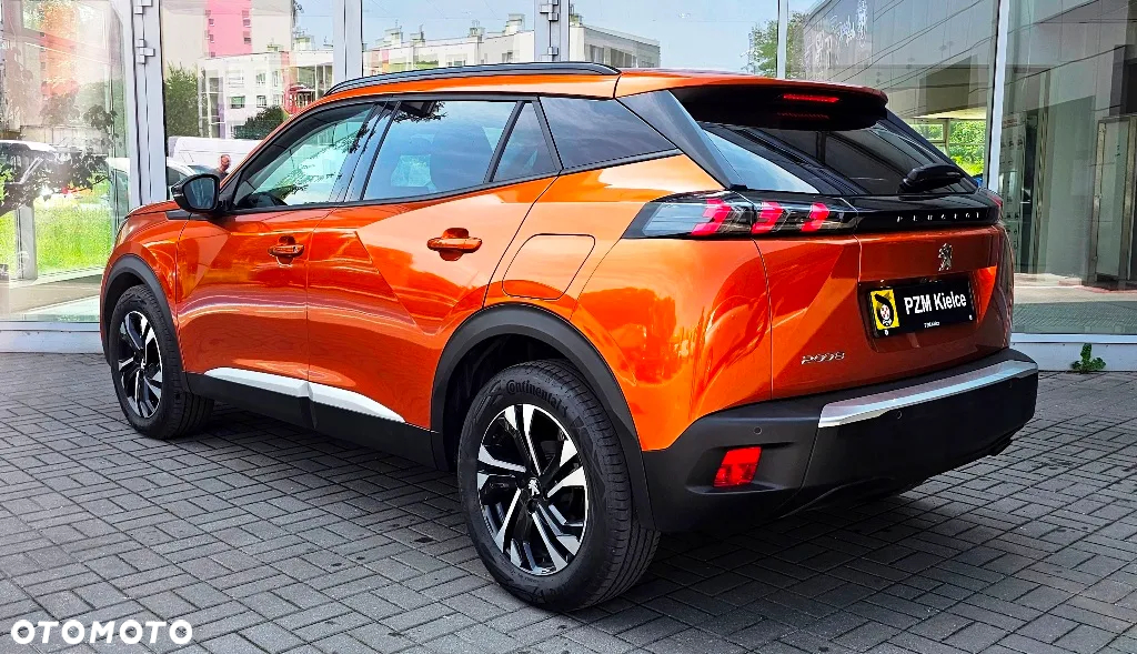 Peugeot 2008 1.2 PureTech Allure Pack S&S - 5