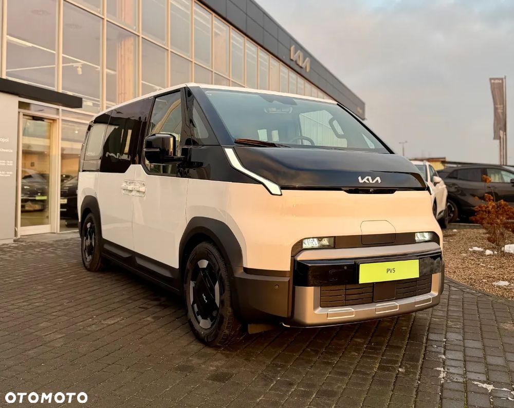 Kia PV5 - 4