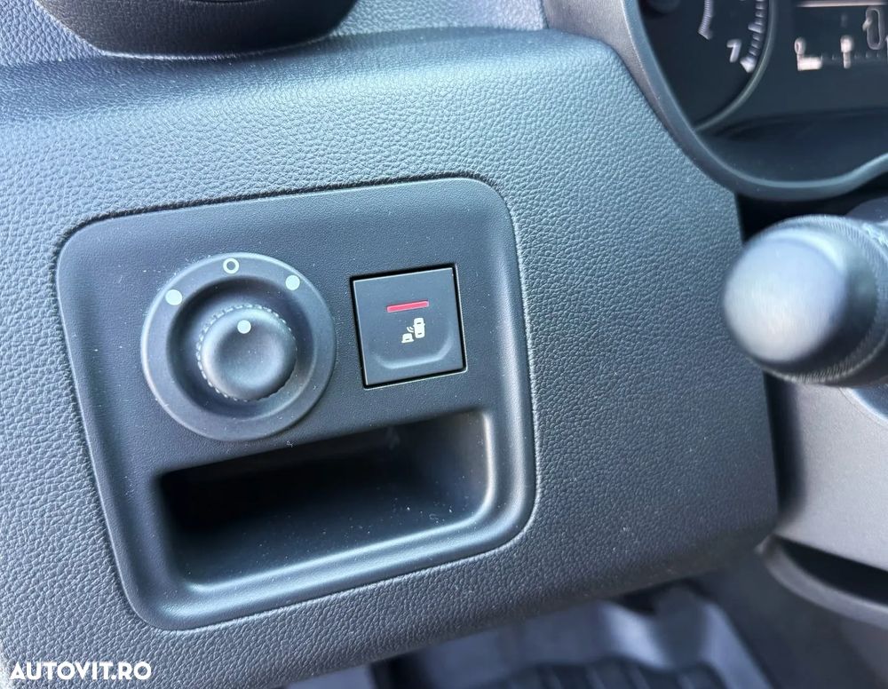 Dacia Duster TCe 130 2WD GPF Celebration - 18
