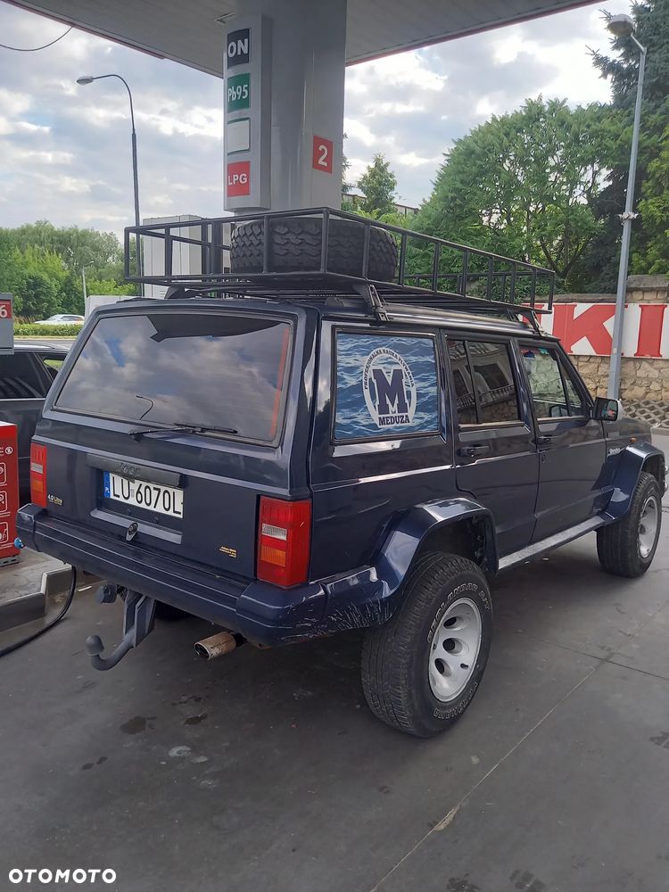 Jeep Cherokee 4.0 Limited - 3
