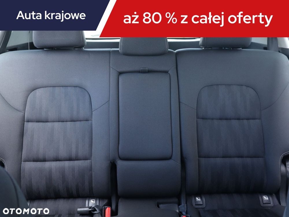Kia Sportage - 12