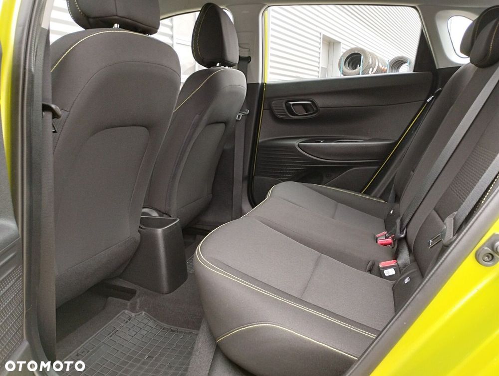 Hyundai i20 1.2 Modern - 12