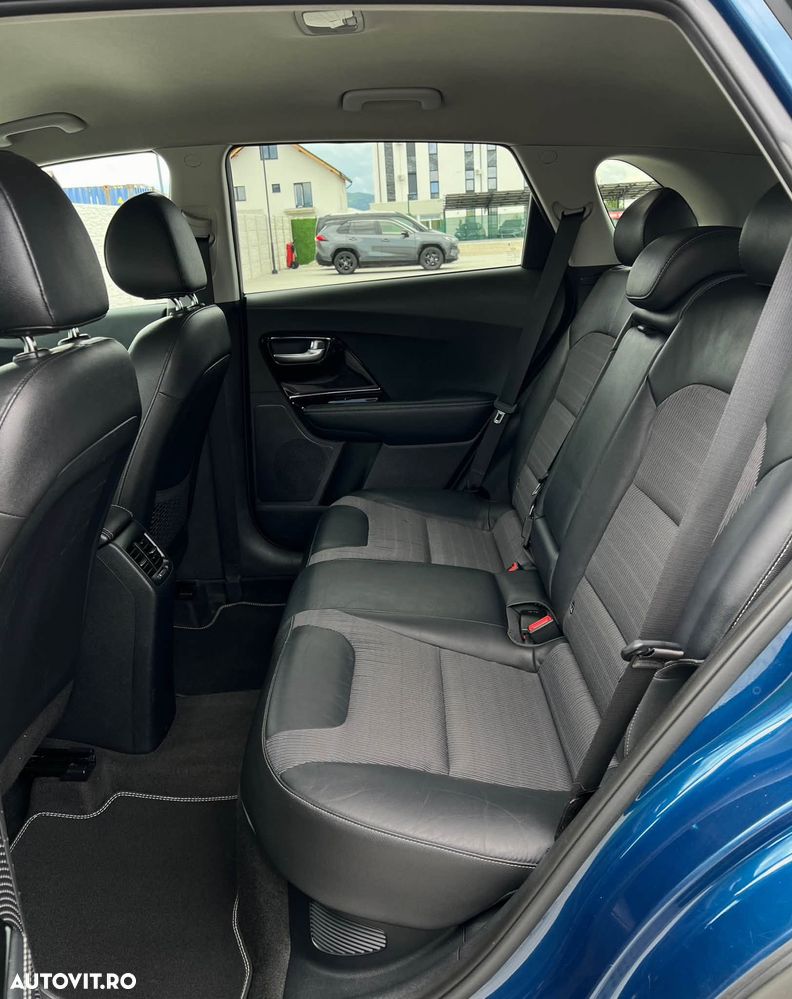 Kia Niro 1.6 GDI HEV 2WD OPF Aut. Spirit - 18