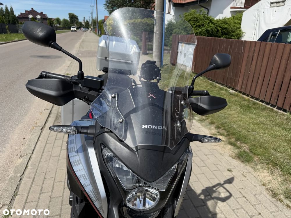 Honda VFR - 17