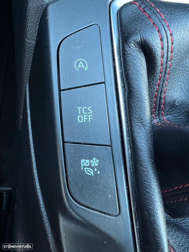 Ford Focus SW 1.0 EcoBoost MHEV ST-Line - 33