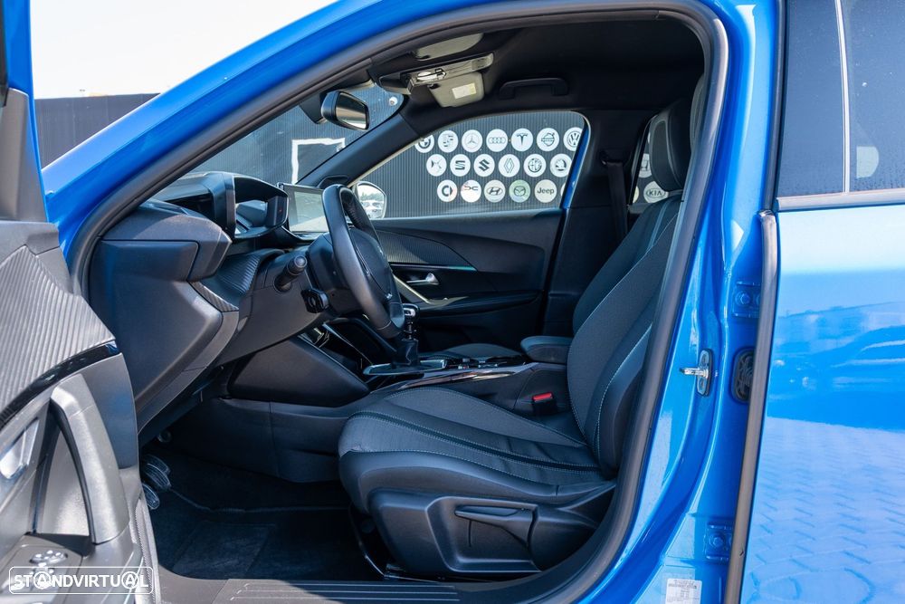 Peugeot 2008 1.2 PureTech Allure Pack - 11