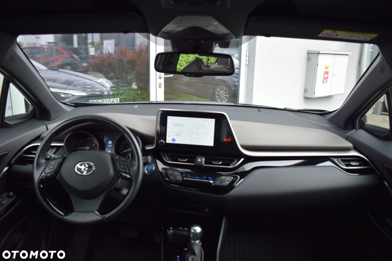 Toyota C-HR - 18