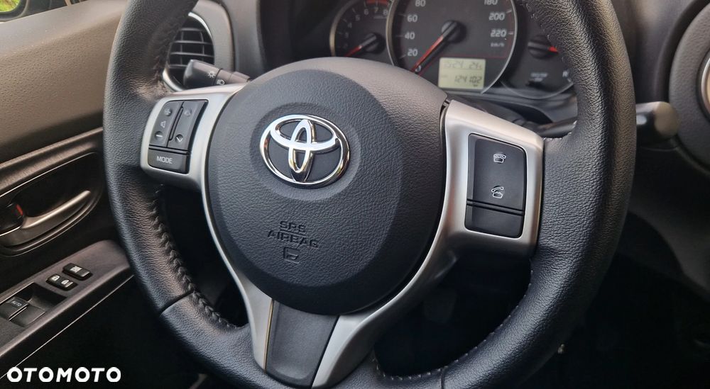 Toyota Yaris 1.0 VVT-i Style - 29