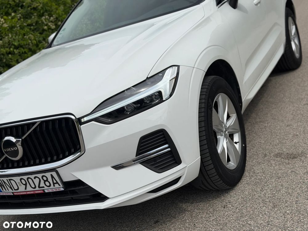 Volvo XC 60 B4 B Momentum Pro - 38