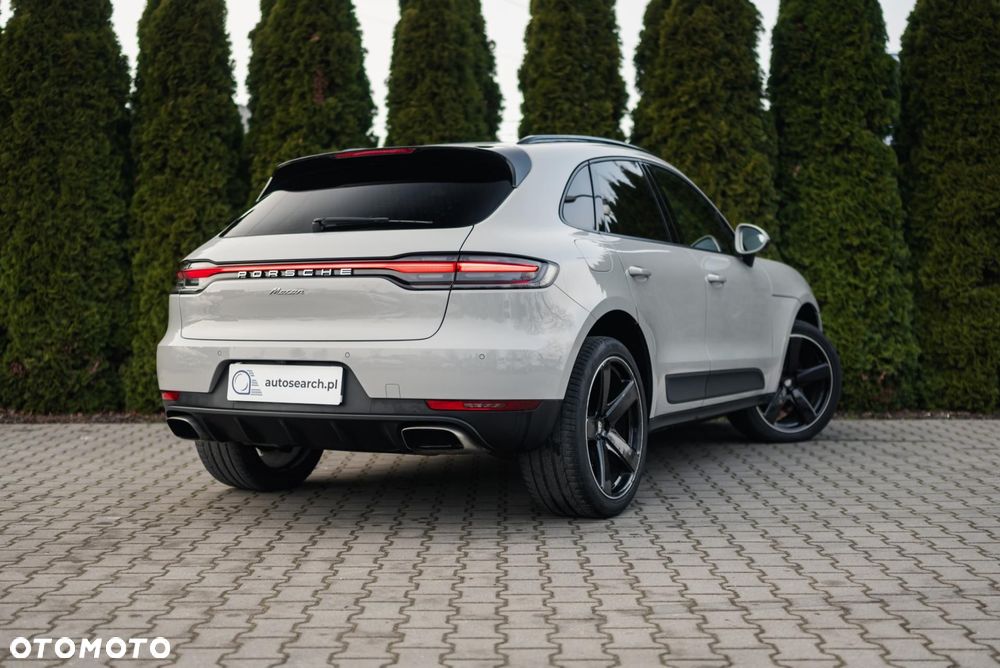 Porsche Macan - 4