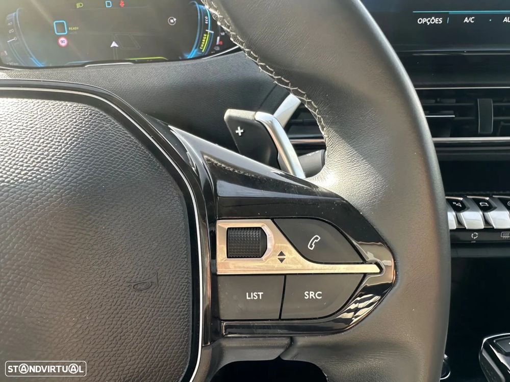 Peugeot 3008 1.6 Hybrid Allure e-EAT8 - 23
