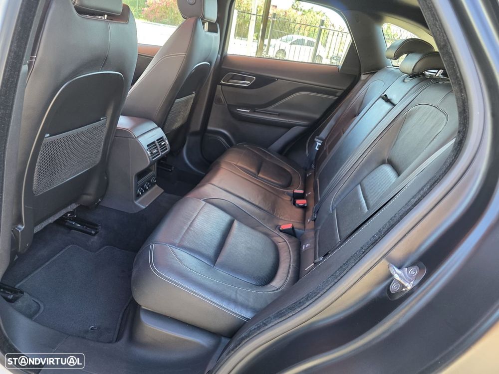 Jaguar F-Pace 2.0 i4D R-Sport AWD Aut. - 16
