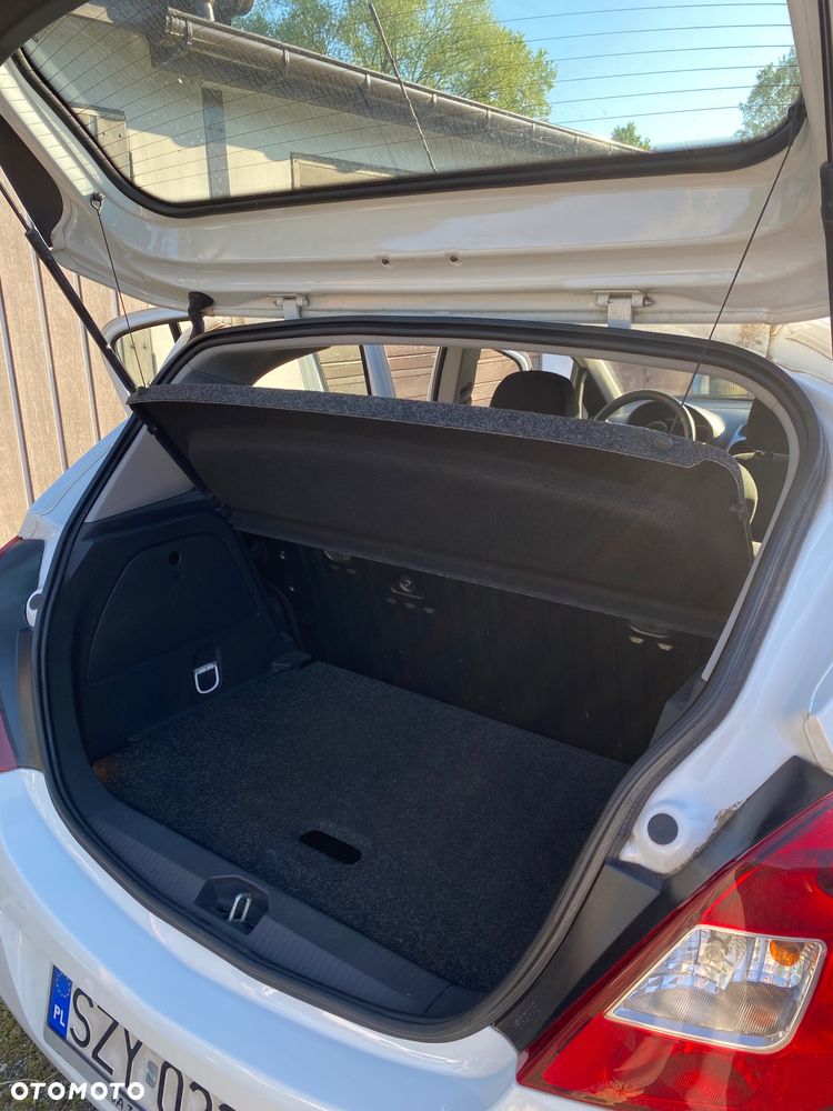 Opel Corsa - 15