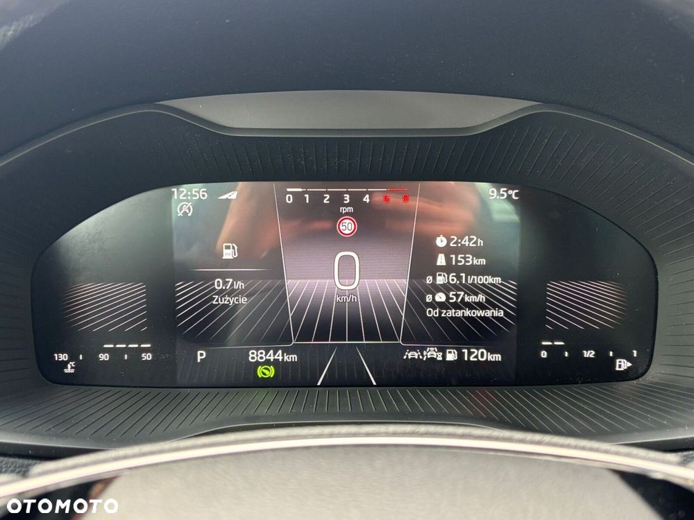 Skoda Karoq 1.5 TSI ACT Selection DSG - 10