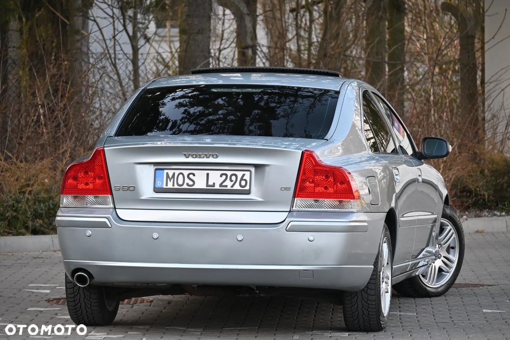 Volvo S60 2.4D5 Momentum - 20