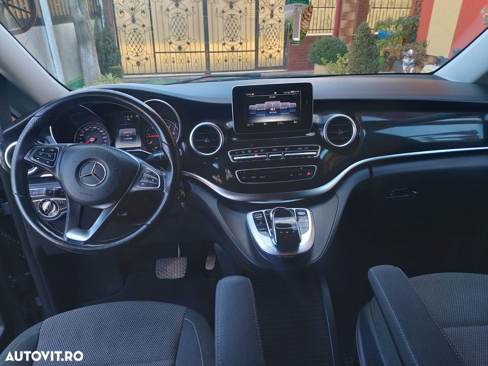 Mercedes-Benz V - 24