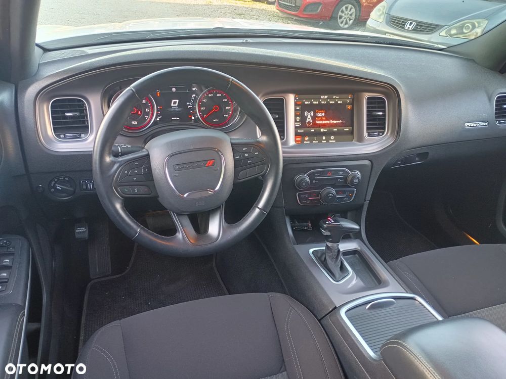 Dodge Charger 3.6 GT - 21